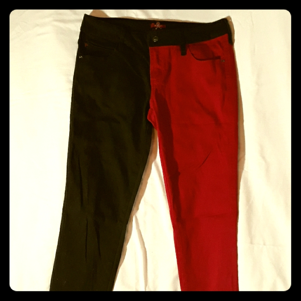 🖤Royal Bones Red&Black Skinny Jeans❤
